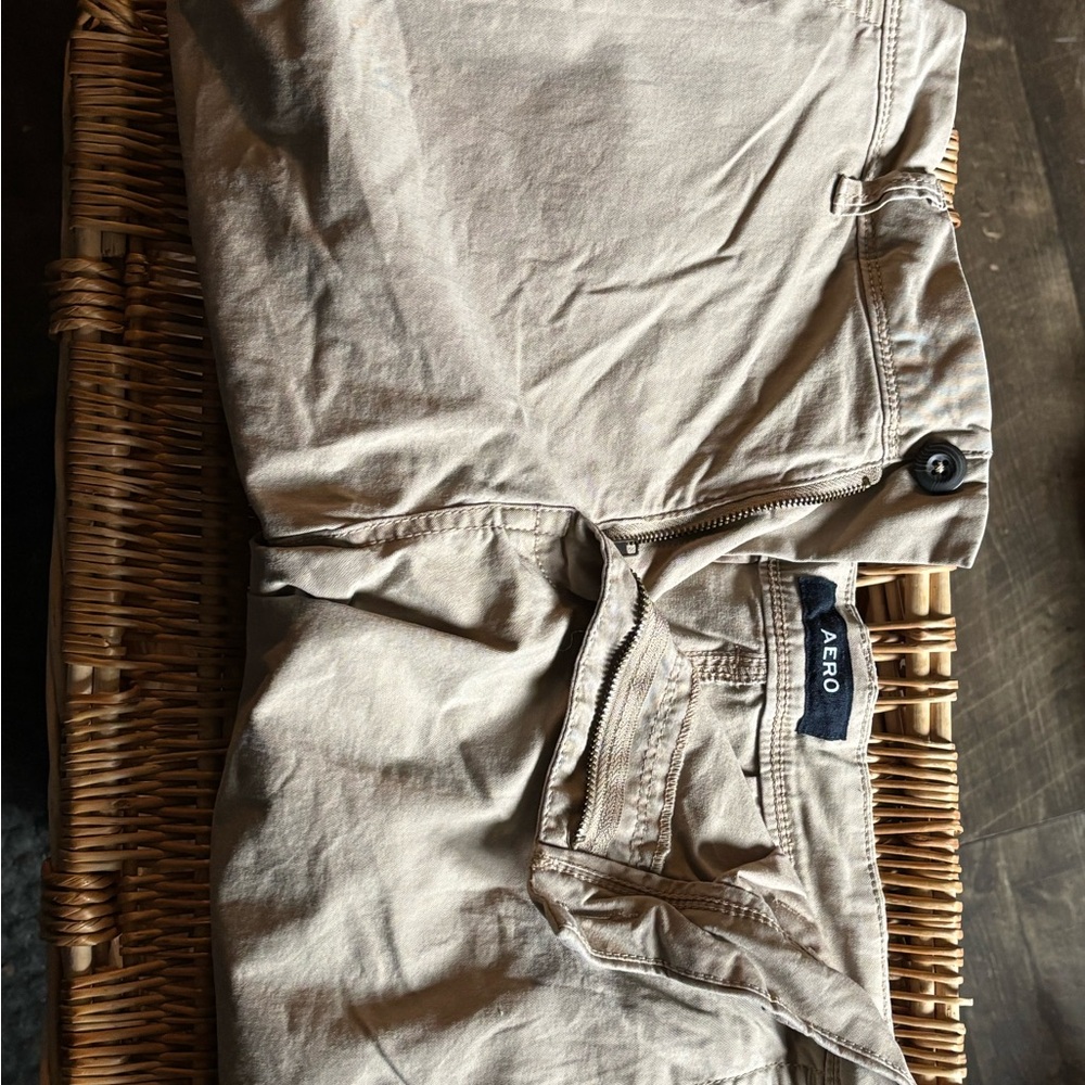 Aero Men's Cargo Shorts in Light Khaki